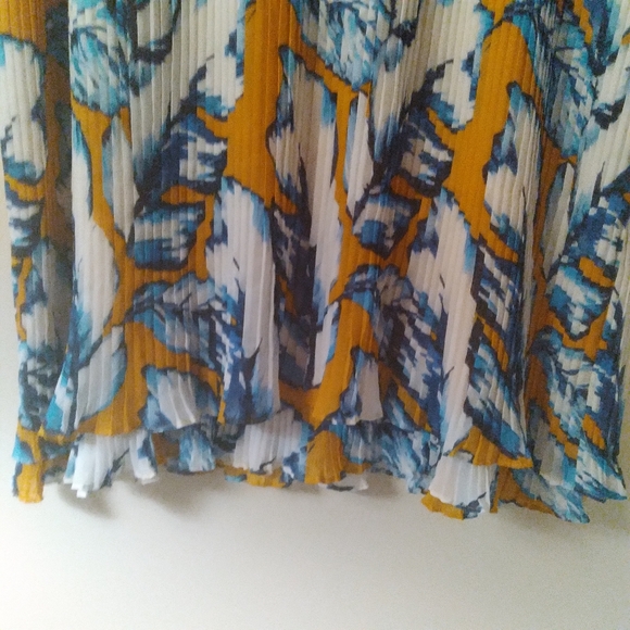 Fever Yellow and Blue Leaf Print Sleeveless Summer Dress XL - Picture 6 of 11